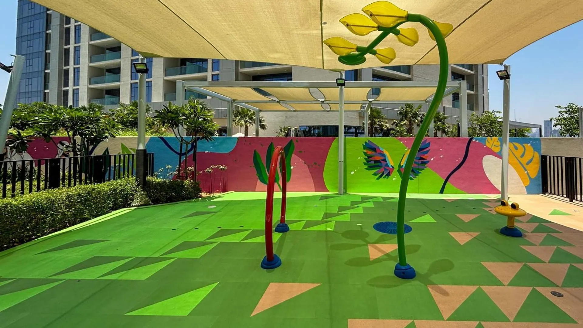 Frank Porter - Aykon City Tower C Dubai United Arab Emirates